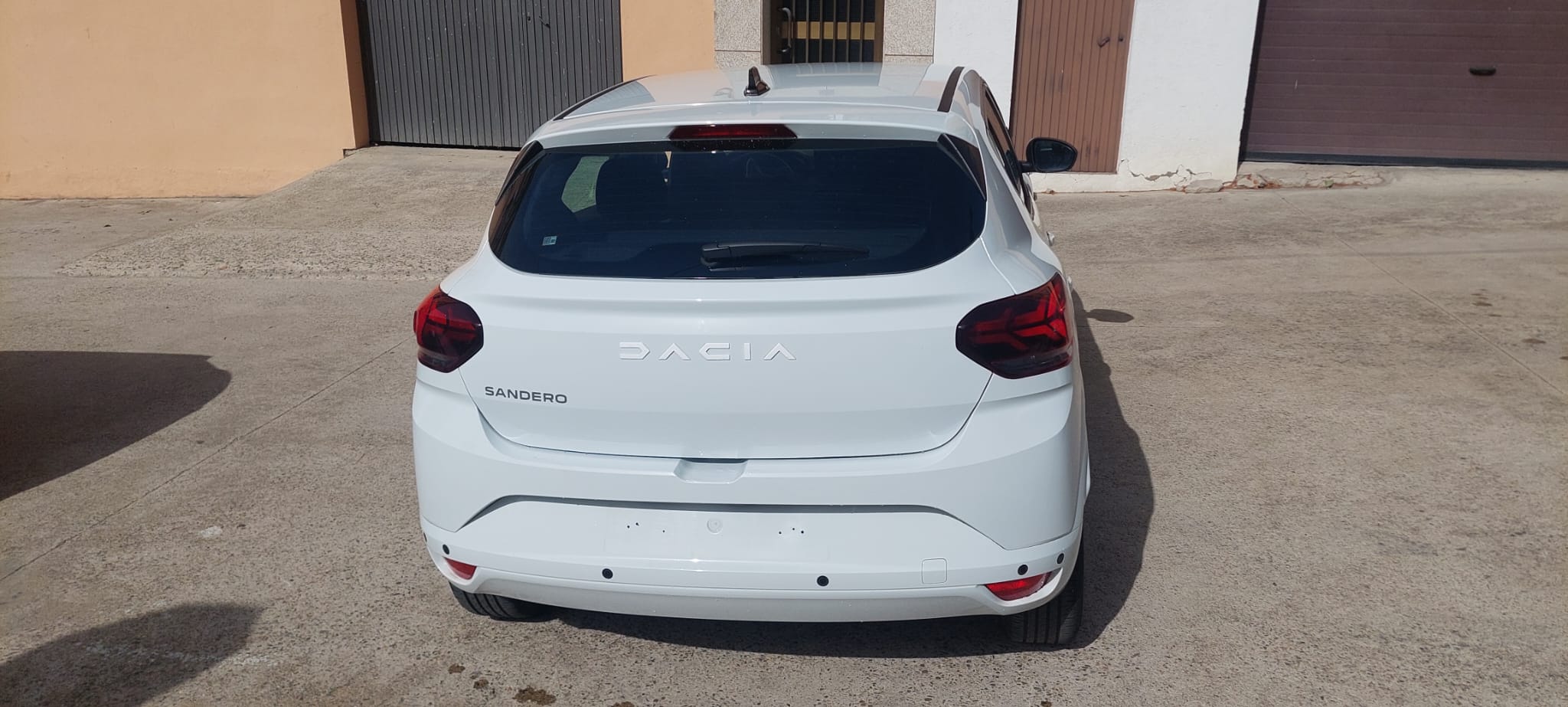 Dacia Sandero 1.0 100cv glp miniatura 9